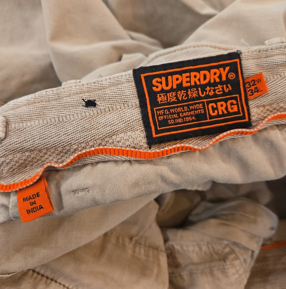 Superdry Cargo 04 Straight Leg Cotton Convertible Joggers Tan Size 34 Mens
